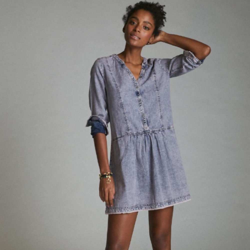 Anthropologie Pilcro Lorelei Tunic Dress Washed Denim Chambray Size 6